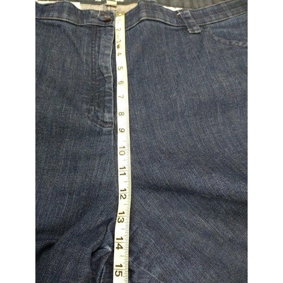 LL Bean Classic Straight Fit Jeans Womens 24W Stretch Waist - Picture 3 of 10